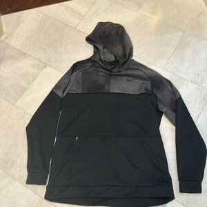Men’s XXL Nike dri fit hoodie sweatshirt
